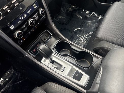 Certified 2021 Subaru Ascent Premium w/ Convenience Package image 19