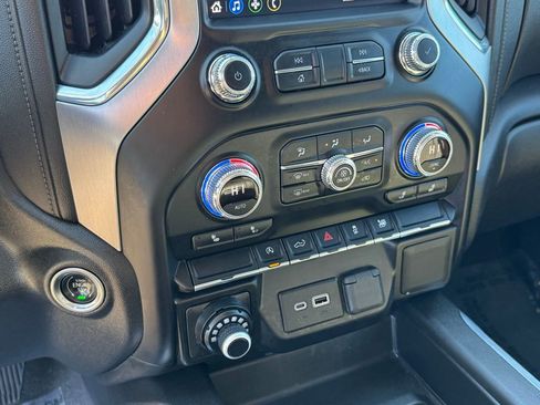Used 2021 GMC Sierra 1500 Elevation image 26