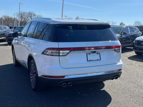 Used 2023 Lincoln Aviator Reserve w/ Equipment Group 201A AWD/4WD image 6