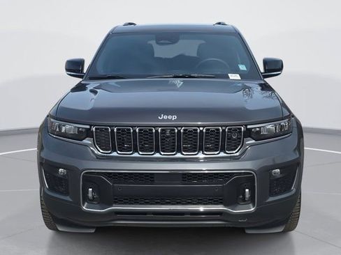 Used 2025 Jeep Grand Cherokee Overland w/ Adv Protech Group III image 8