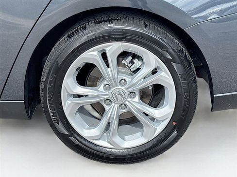 Certified 2024 Honda Accord LX image 32