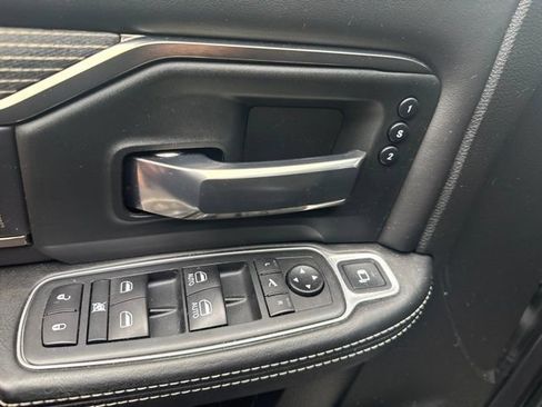 Used 2020 RAM 2500 Limited AWD/4WD image 15