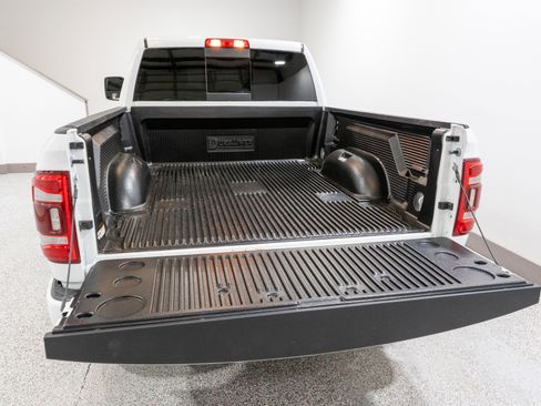 Used 2024 RAM 2500 Laramie image 11