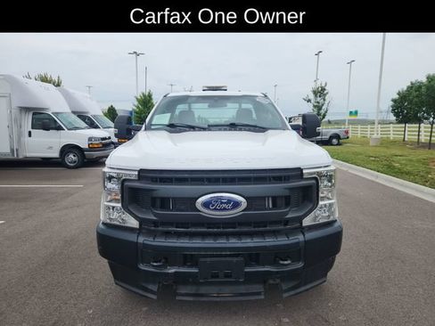 Used 2022 Ford F250 XL w/ Power Equipment Group AWD/4WD image 2