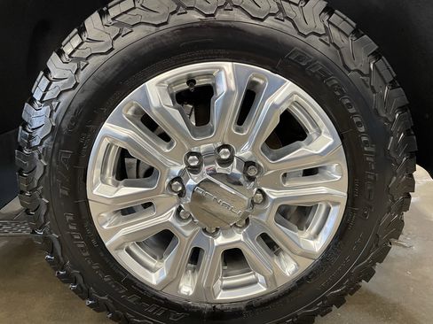 Used 2020 GMC Sierra 2500 Denali image 25