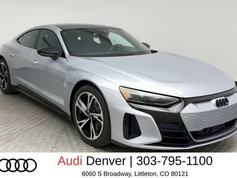 Used 2024 Audi e-tron GT Premium Plus image 8