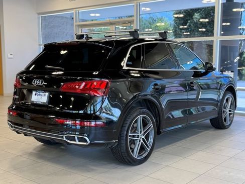 Used 2018 Audi SQ5 Prestige w/ Prestige Package AWD/4WD image 12