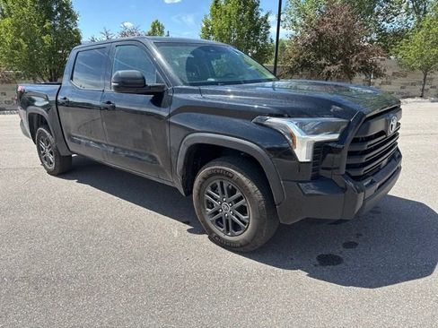 Used 2024 Toyota Tundra SR5 w/ SR5 Convenience Package AWD/4WD image 13