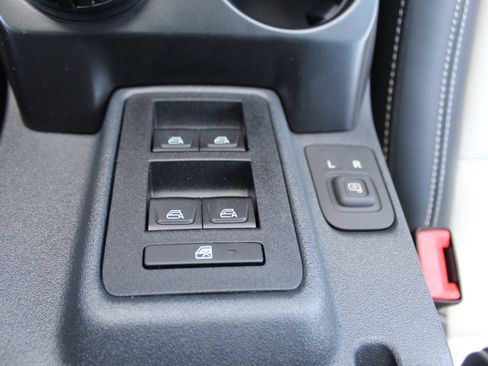 New 2026 Ford Bronco Outer Banks w/ Sasquatch Package AWD/4WD image 29