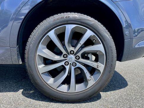 Certified 2025 Land Rover Discovery Sport S AWD/4WD image 10