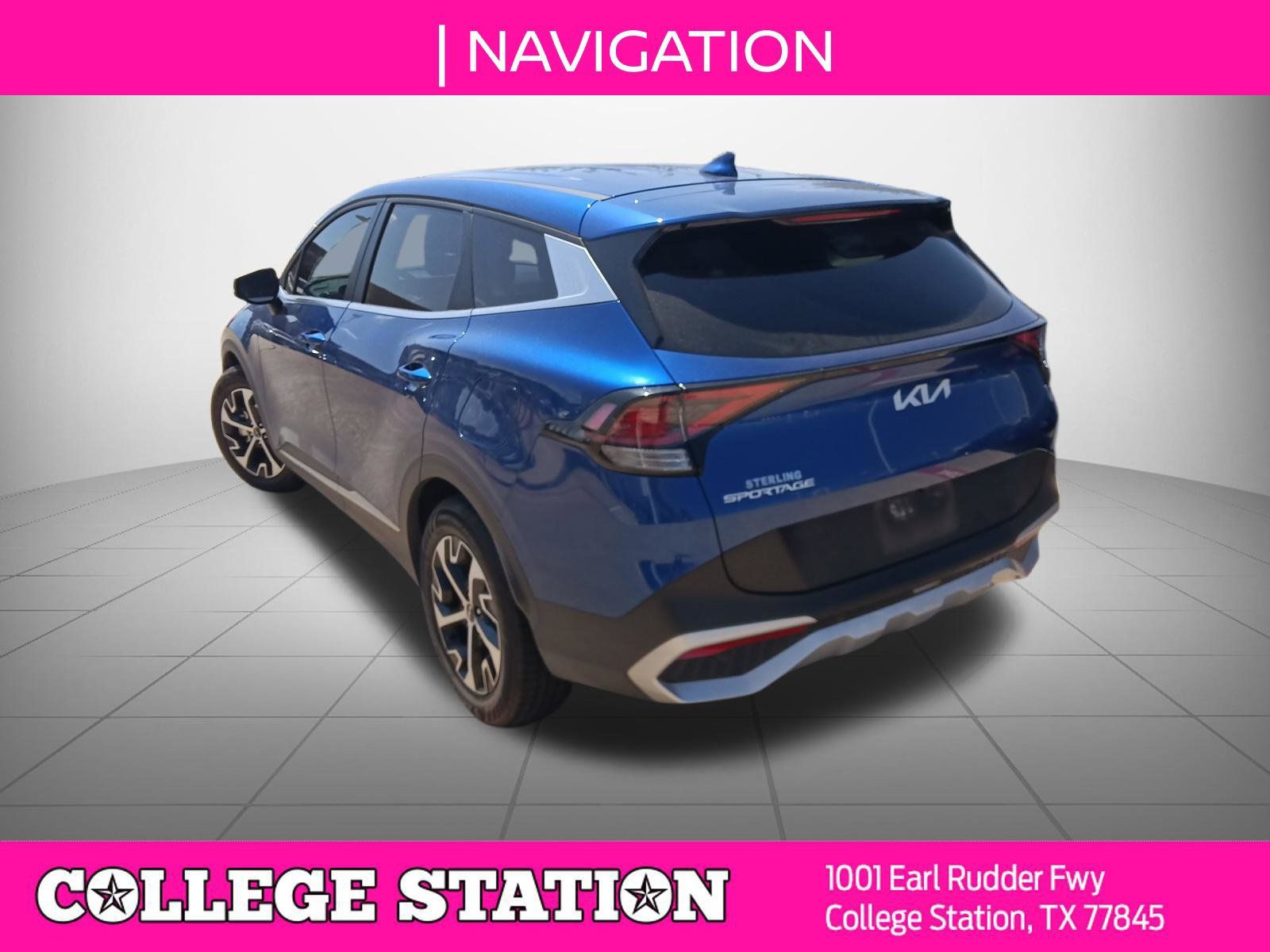 Used 2025 Kia Sportage EX FWD image 4