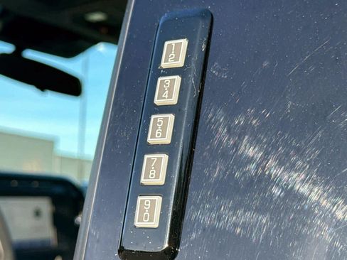 Used 2024 Ford F250 XLT image 8