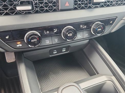New 2025 Honda Accord SE image 23