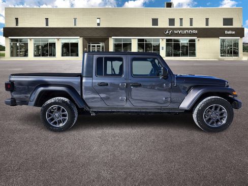 Used 2021 Jeep Gladiator Sport w/ Quick Order Package 24Q 80Th image 2