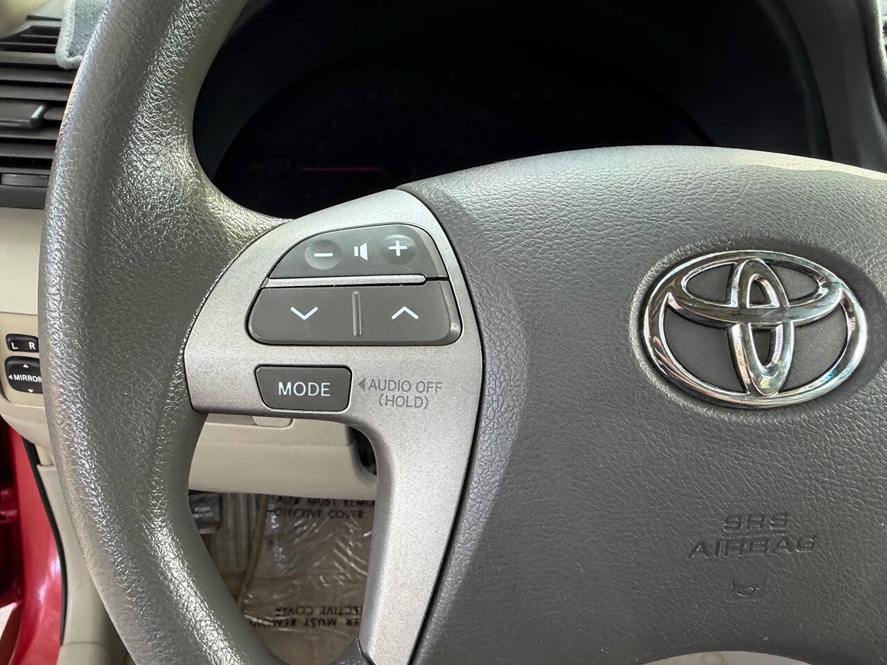 Used 2009 Toyota Camry LE FWD image 22