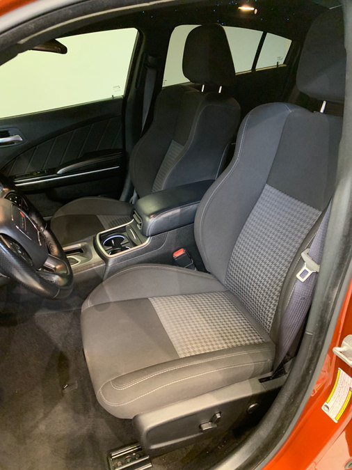 Used 2023 Dodge Charger R/T w/ Navigation & Travel Group RWD image 17