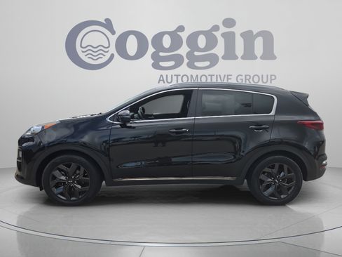 Used 2020 Kia Sportage S FWD image 2