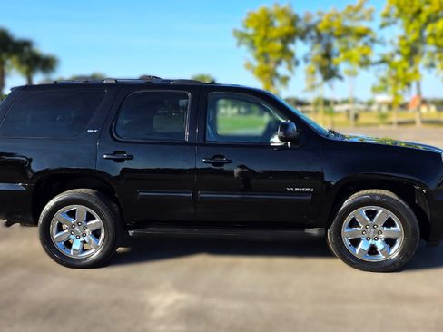 Used 2010 GMC Yukon SLT image 4