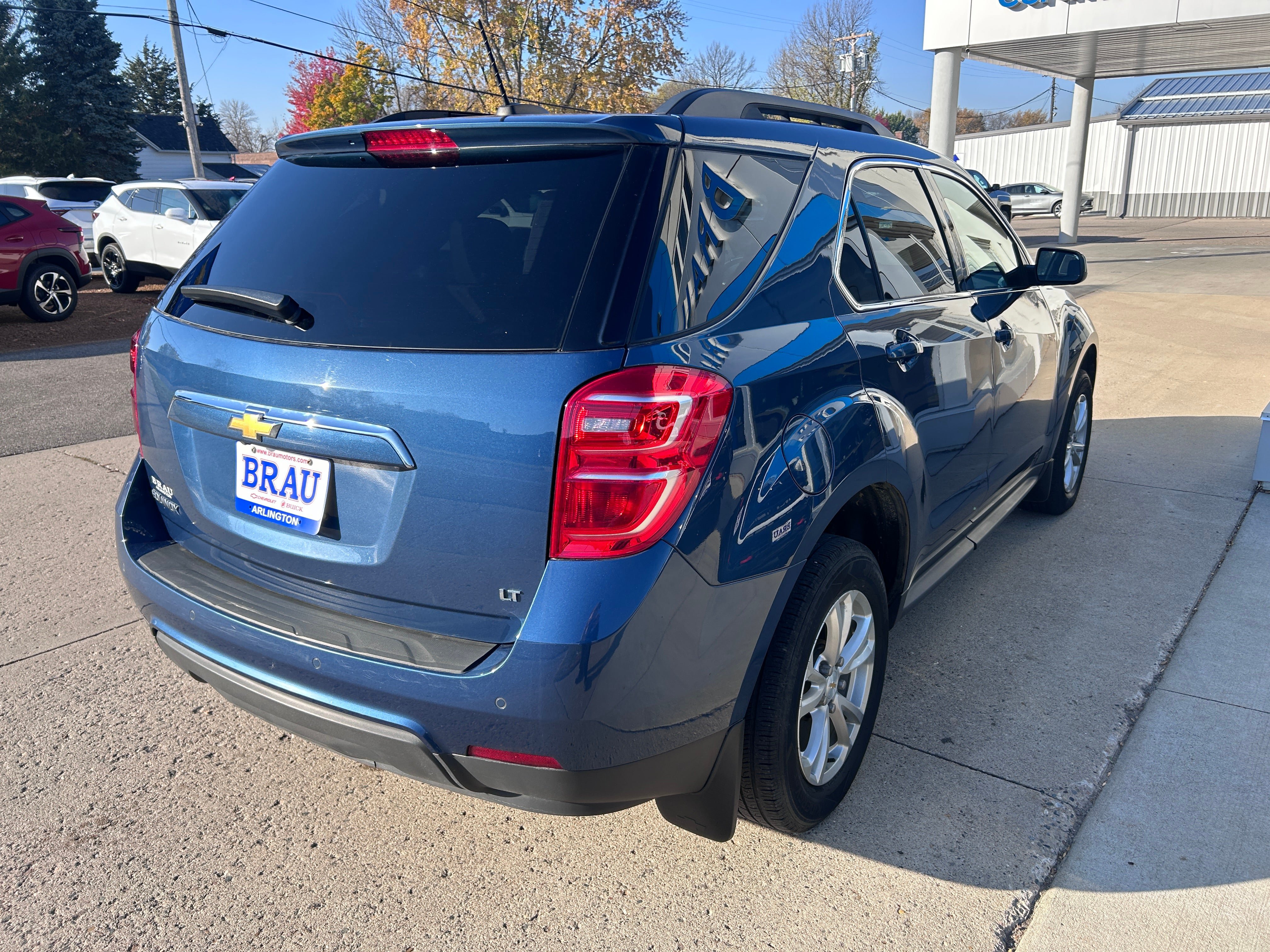 Used 2017 Chevrolet Equinox LT w/ Convenience Package FWD image 6