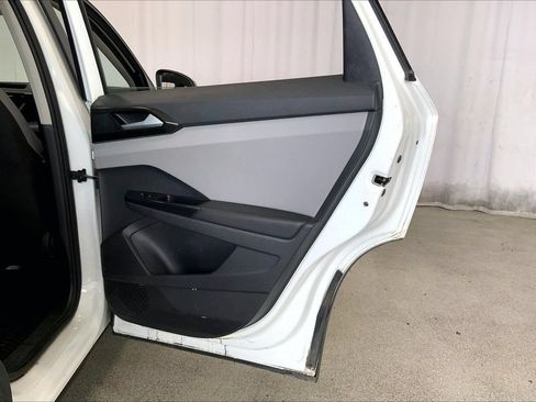 Used 2023 Volkswagen Taos S FWD image 23