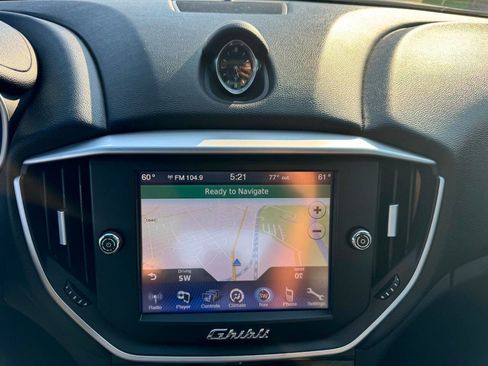 Used 2014 Maserati Ghibli Base 4dr Sedan image 16