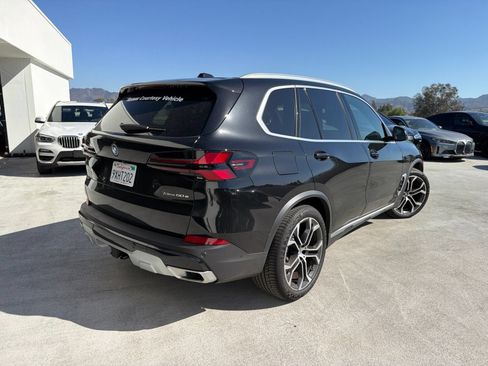 Used 2026 BMW X5 xDrive50e w/ Premium Package AWD/4WD image 4
