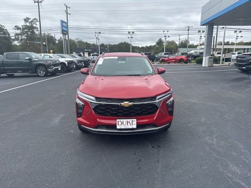 New 2026 Chevrolet Trax LT w/ Driver Confidence Package image 14