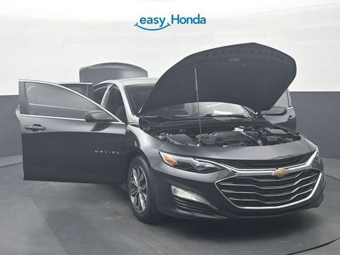 Used 2023 Chevrolet Malibu LT image 36