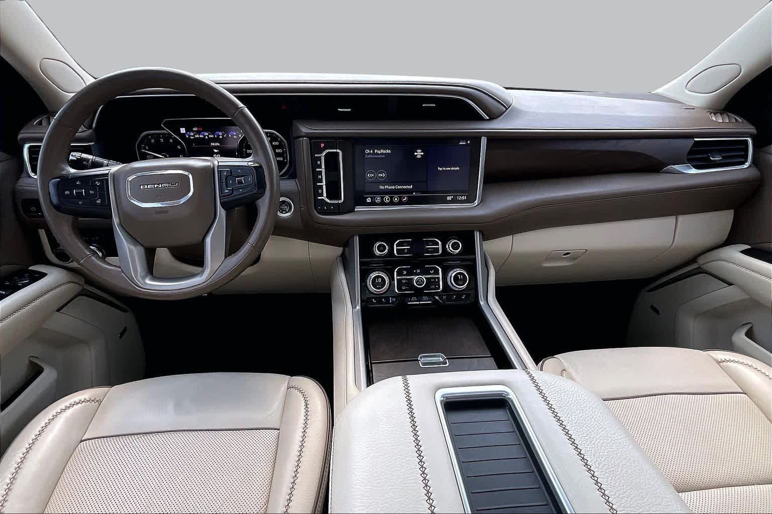 Used 2021 GMC Yukon Denali w/ Denali Ultimate Package AWD/4WD image 16