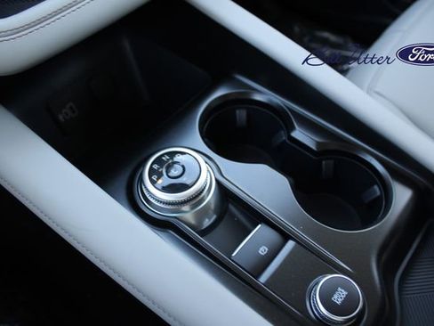 New 2026 Ford Explorer Active w/ Active Comfort Package image 12