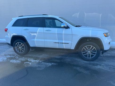 Used 2017 Jeep Grand Cherokee Limited w/ Trailer Tow Group IV image 7
