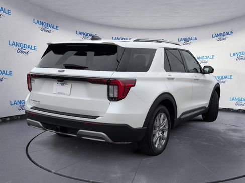 New 2026 Ford Explorer Platinum image 4