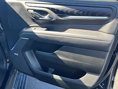 Used 2023 GMC Yukon Denali image 33