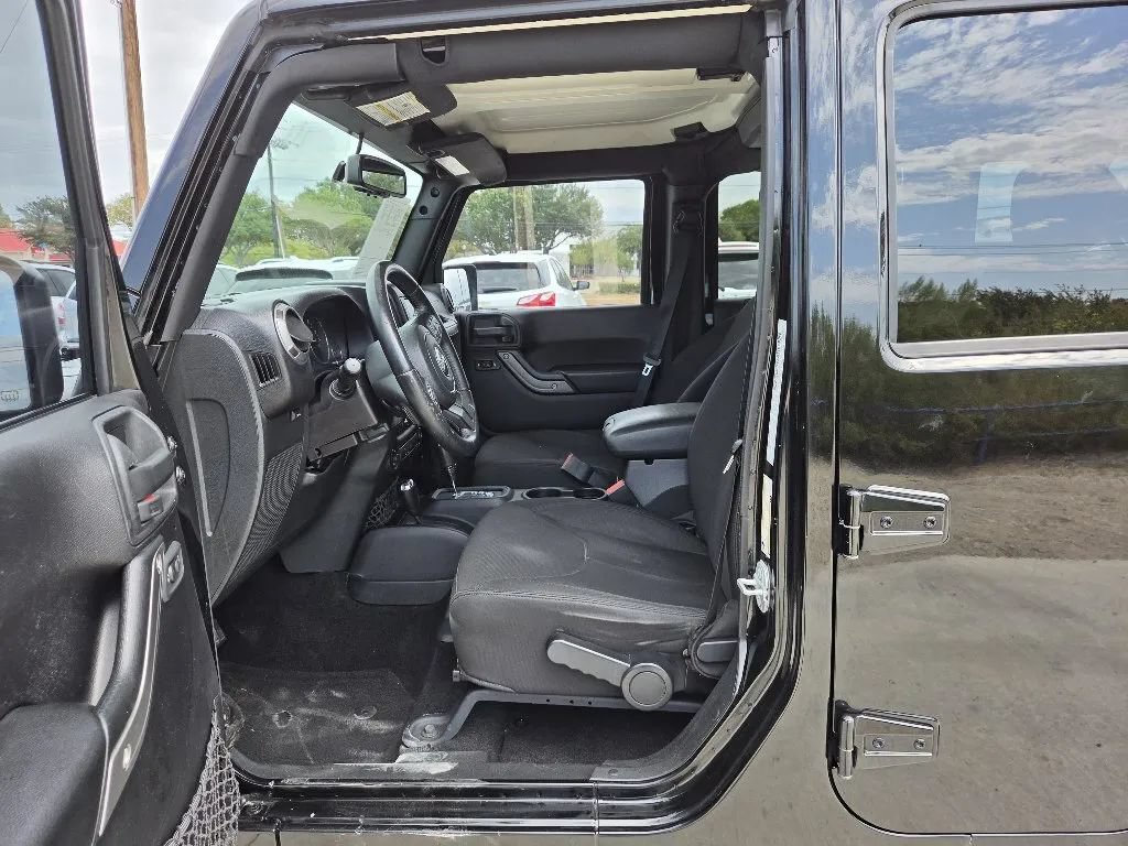 Used 2016 Jeep Wrangler Unlimited Sport w/ Quick Order Package 24S AWD/4WD image 12