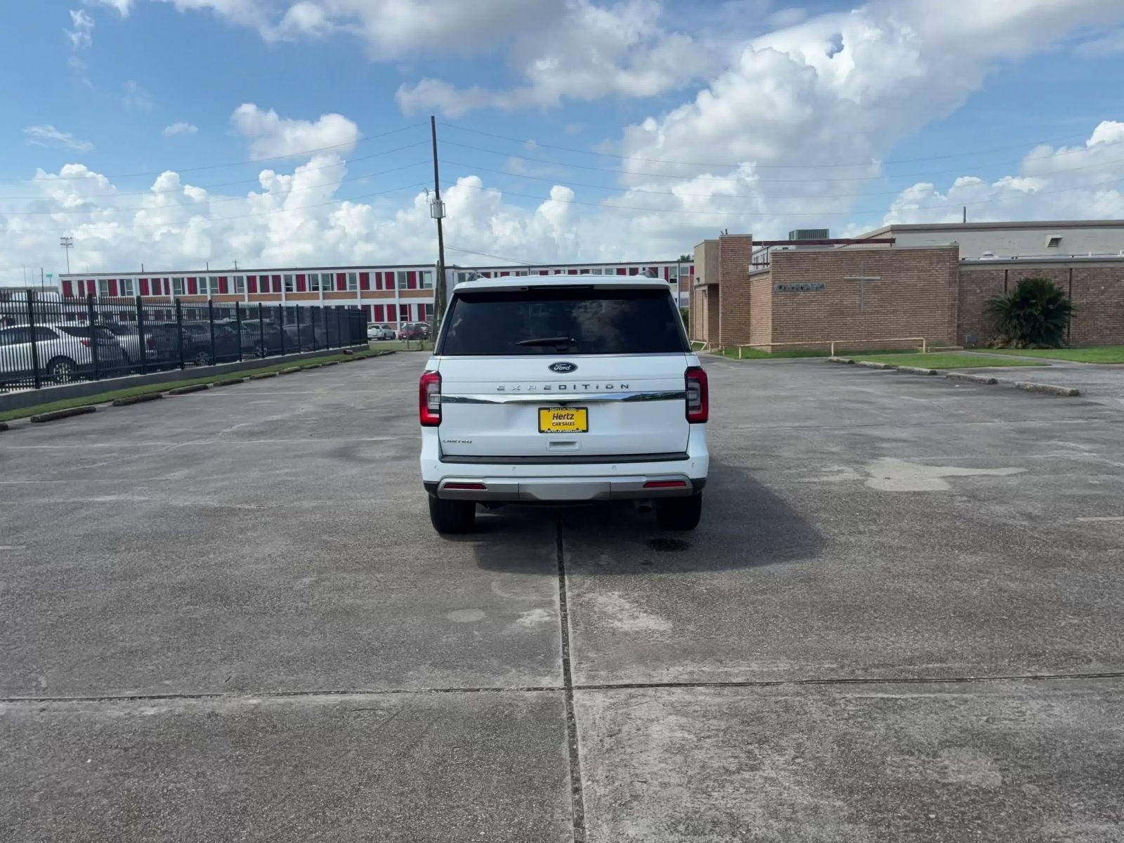 Used 2024 Ford Expedition Limited AWD/4WD image 12
