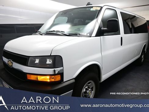 Used 2024 Chevrolet Express 3500 LT w/ LT Preferred Equipment Group RWD image 1