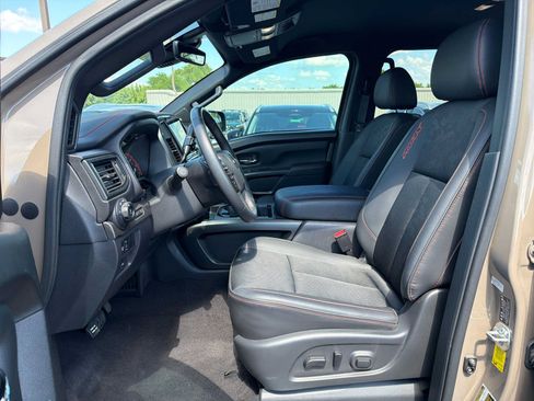 Certified 2023 Nissan Titan PRO-4X w/ Pro-4x Utility Package AWD/4WD image 4