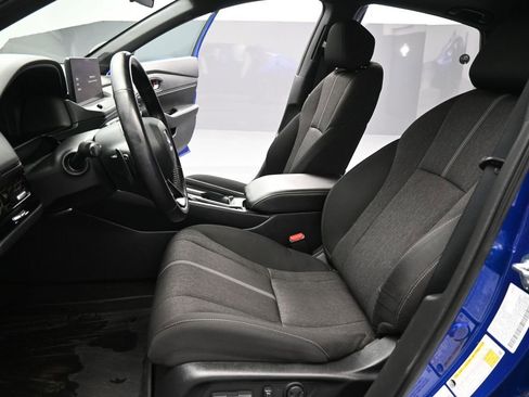 Used 2023 Honda Accord Sport image 9