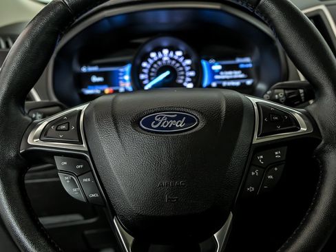 Used 2023 Ford Edge SEL w/ Convenience Package AWD/4WD image 19