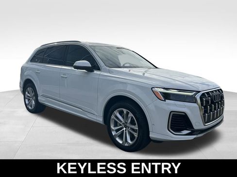 Certified 2025 Audi Q7 2.0T Premium w/ Convenience Package image 8