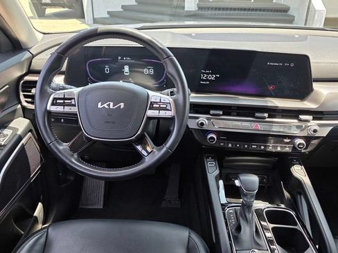 Used 2024 Kia Telluride S w/ S Sunroof Package FWD image 12