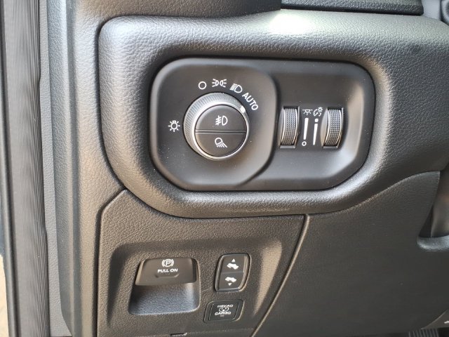 Used 2026 RAM 1500 Big Horn AWD/4WD image 16