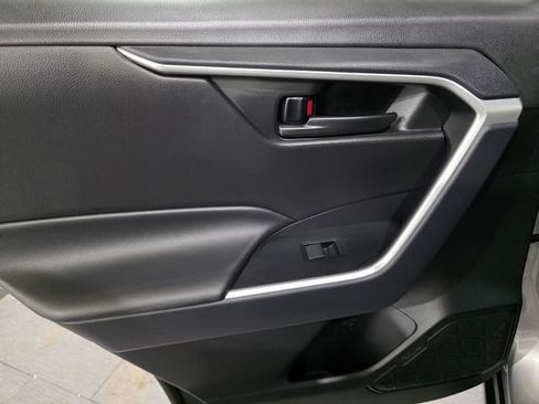 Used 2024 Toyota RAV4 LE image 11