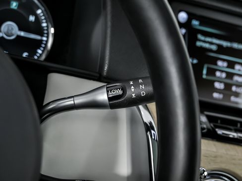 Used 2019 Rolls-Royce Cullinan image 31