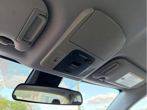 Used 2019 Toyota Camry LE image 17