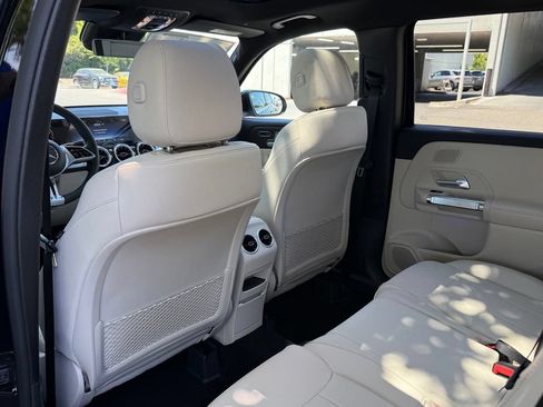 New 2026 Mercedes-Benz GLB 250 image 23