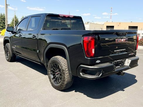 Used 2022 GMC Sierra 1500 AT4X image 14