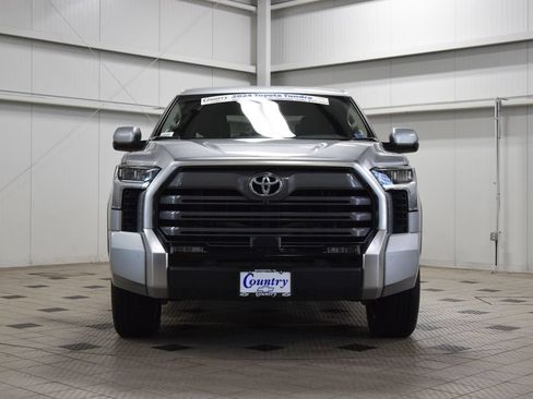 Used 2024 Toyota Tundra Limited AWD/4WD image 2