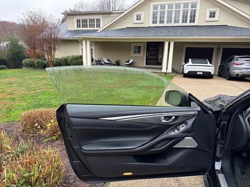 Used 2018 INFINITI Q60 3.0t Luxe w/ Sensory Package 3.0T Luxe image 10