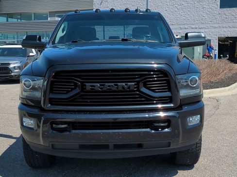 Used 2018 RAM 2500 Laramie w/ Sport Appearance Group AWD/4WD image 3